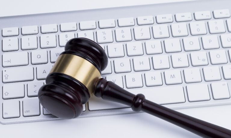 Les réseaux sociaux chinois s'engagent à sévir contre les contenus en ligne qui affichent la richesse et à créer un écosystème sain