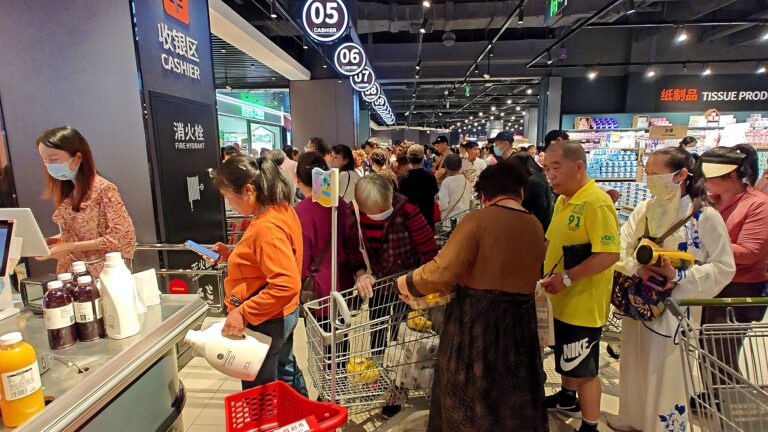 Expert: le passage des exportateurs chinois vers le marché intérieur une décision proactive au milieu des défis mondiaux