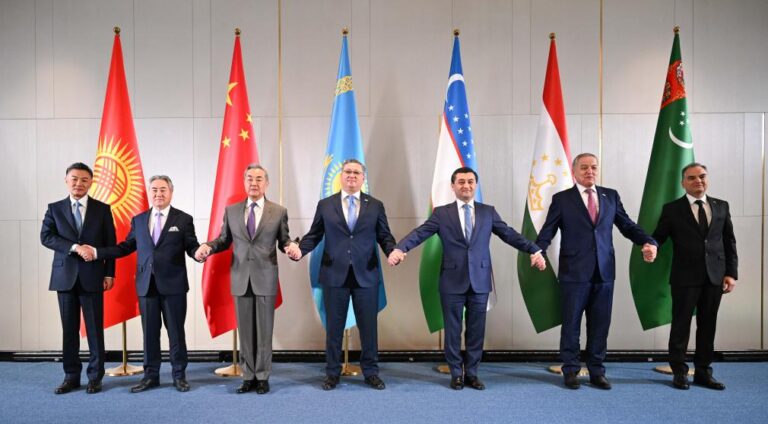 La Chine met en avant 5 propositions pour stimuler la coopération avec l'Asie centrale