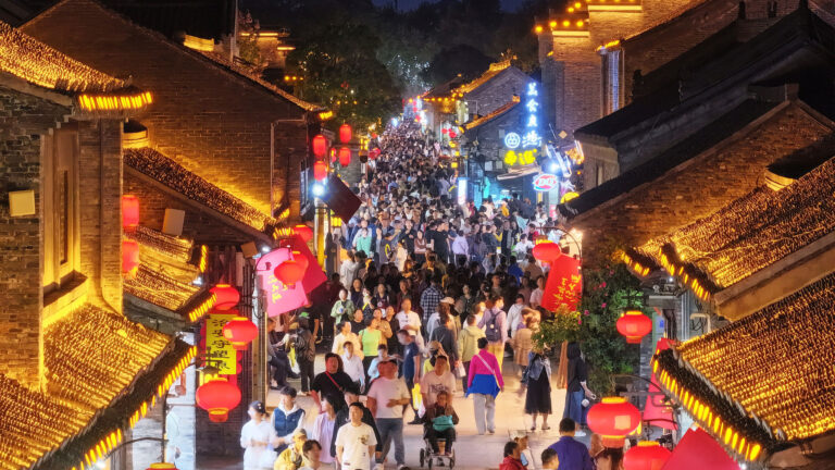 La croissance de 5,4% du trimestre de la Chine bat les prévisions, les analystes voient la demande résiliente