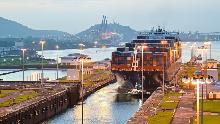 Porte-parole: la Chine exhorte la prudence de toutes les parties de l'accord de ports de CK Hutchison