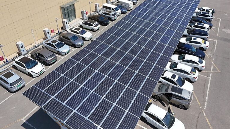 La Chine alimente les infrastructures de voyage NEV pour la surtension des vacances de mai