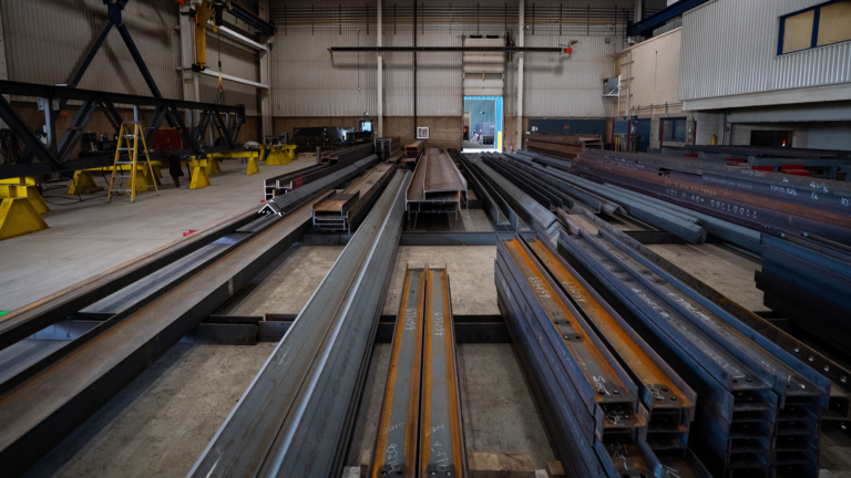 La Chine dénonce les tarifs du Canada sur les produits contenant de l'acier chinois