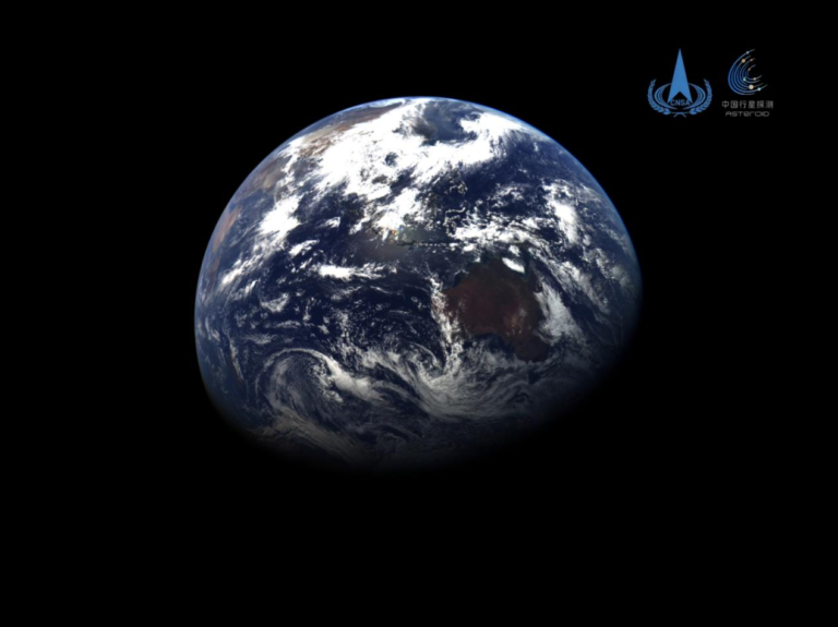 La sonde de Tianwen-2 en Chine a renvoyé des images de terre et de lune