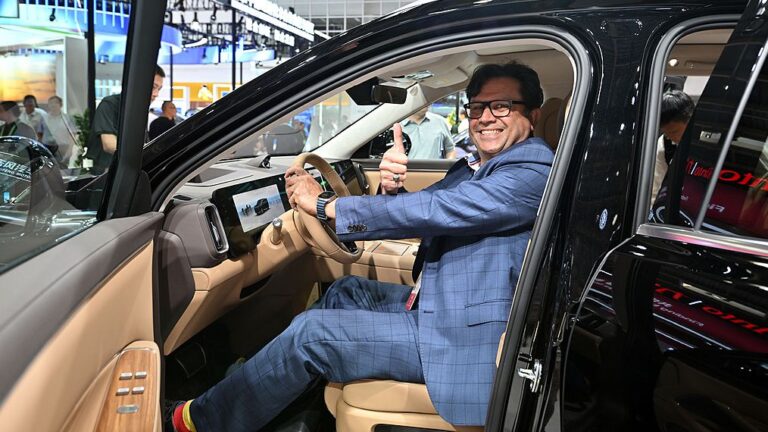 Les constructeurs automobiles mondiaux ont un rôle plus profond dans les chaînes d'approvisionnement intelligentes de la Chine