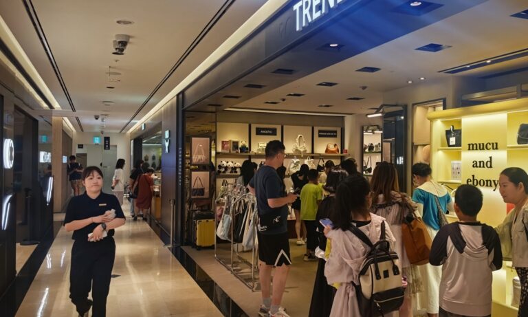 S.Korea pour accorder une entrée sans visa aux touristes de groupe chinois pendant 9 mois à partir de fin septembre