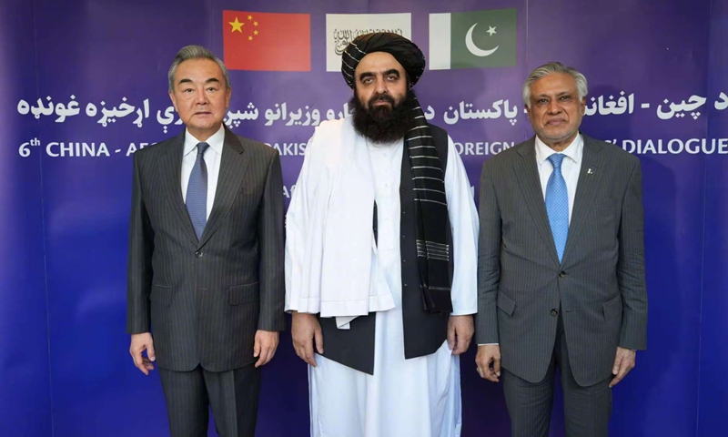 Les ministres des Affaires pakistanaises chinoises, afghanes et pakistanaises se réunissent à Kaboul, promettant d'approfondir la coopération et le terrorisme de combat