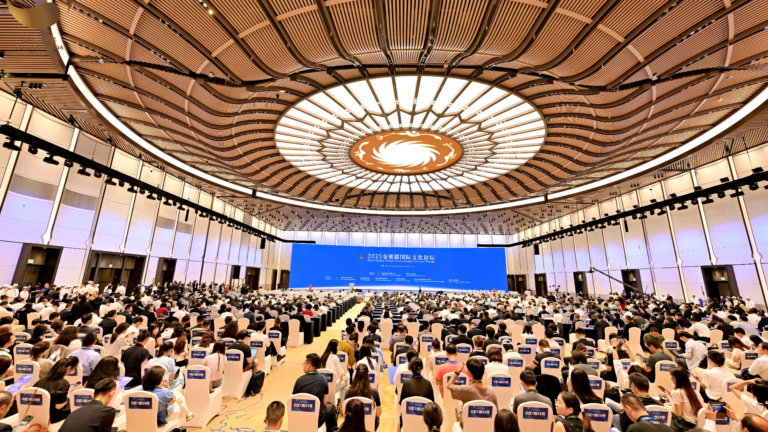 Comment un événement culturel favorise le dialogue entre les civilisations