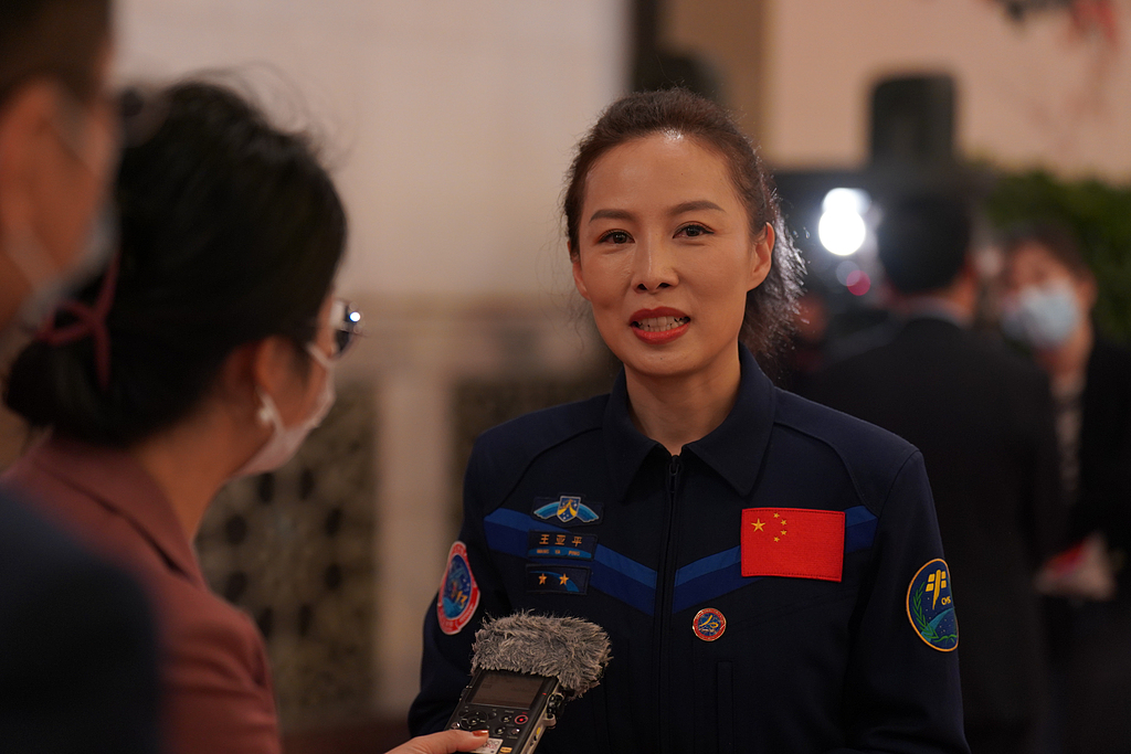 Wang Yaping a été élu délégué au 20e Congrès national du Parti communiste chinois en 2022. / VCG