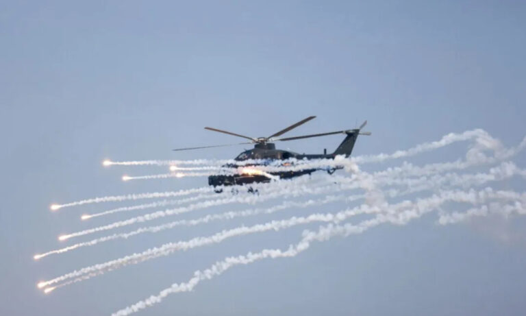 Un équipement sans pilote et un hélicoptère d'attaque Z-10 participent à la conclusion d'un exercice conjoint entre la Chine et le Pakistan
