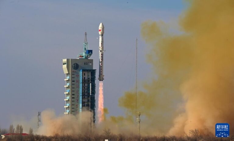 La Chine lance un nouveau satellite