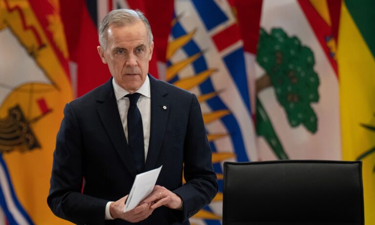 Le fossé entre Washington et Ottawa s'approfondit alors que Carney exige le respect de la souveraineté canadienne au milieu de l'ingérence américaine dans le séparatisme en Alberta et des menaces tarifaires