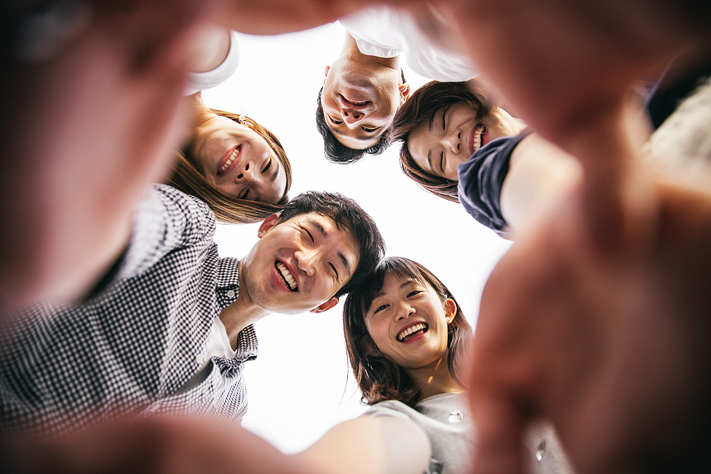 Même avec le développement de la vie solo, la communauté joue toujours un rôle important et doit être entretenue. /VCG