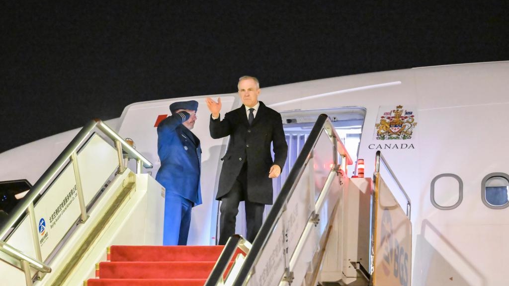 Le Premier ministre canadien Mark Carney arrive à Pékin, capitale de la Chine, le 14 janvier 2026. /Xinhua