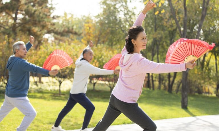 L'espérance de vie moyenne des Chinois atteindra 79,25 ans en 2025, selon un haut responsable de la santé