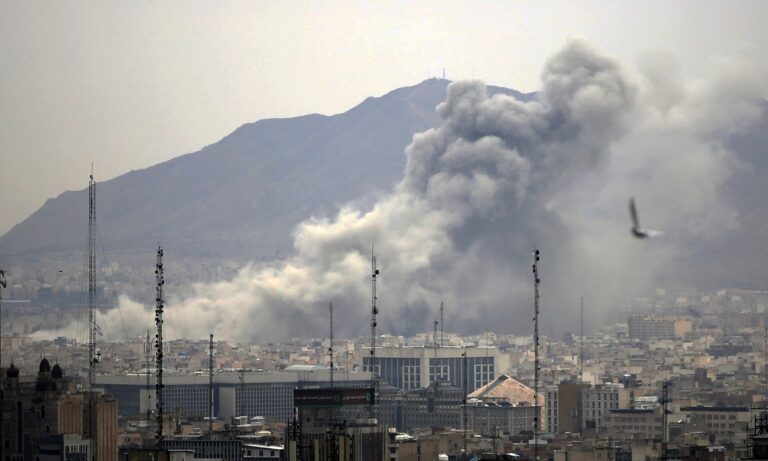 La Chine intensifie ses efforts diplomatiques alors que la guerre américano-israélienne contre l’Iran dure deux semaines