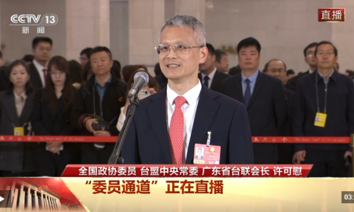 Xu Kewei, a member of the 14th National Committee of the Chinese People