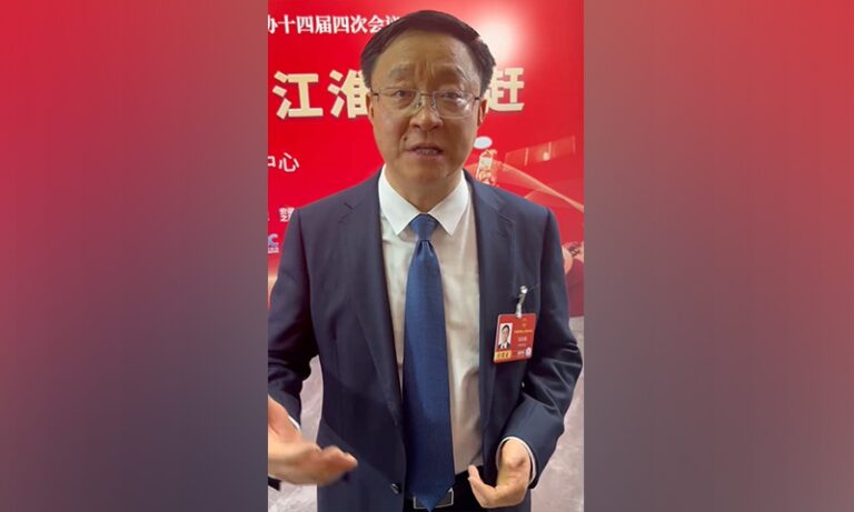 Répondre à la demande essentielle dans des scénarios du monde réel, la « compétitivité de base » pour que la technologie chinoise de l'IA puisse se mondialiser : député de l'APN et initié de l'industrie sur la concurrence sino-américaine en matière d'IA