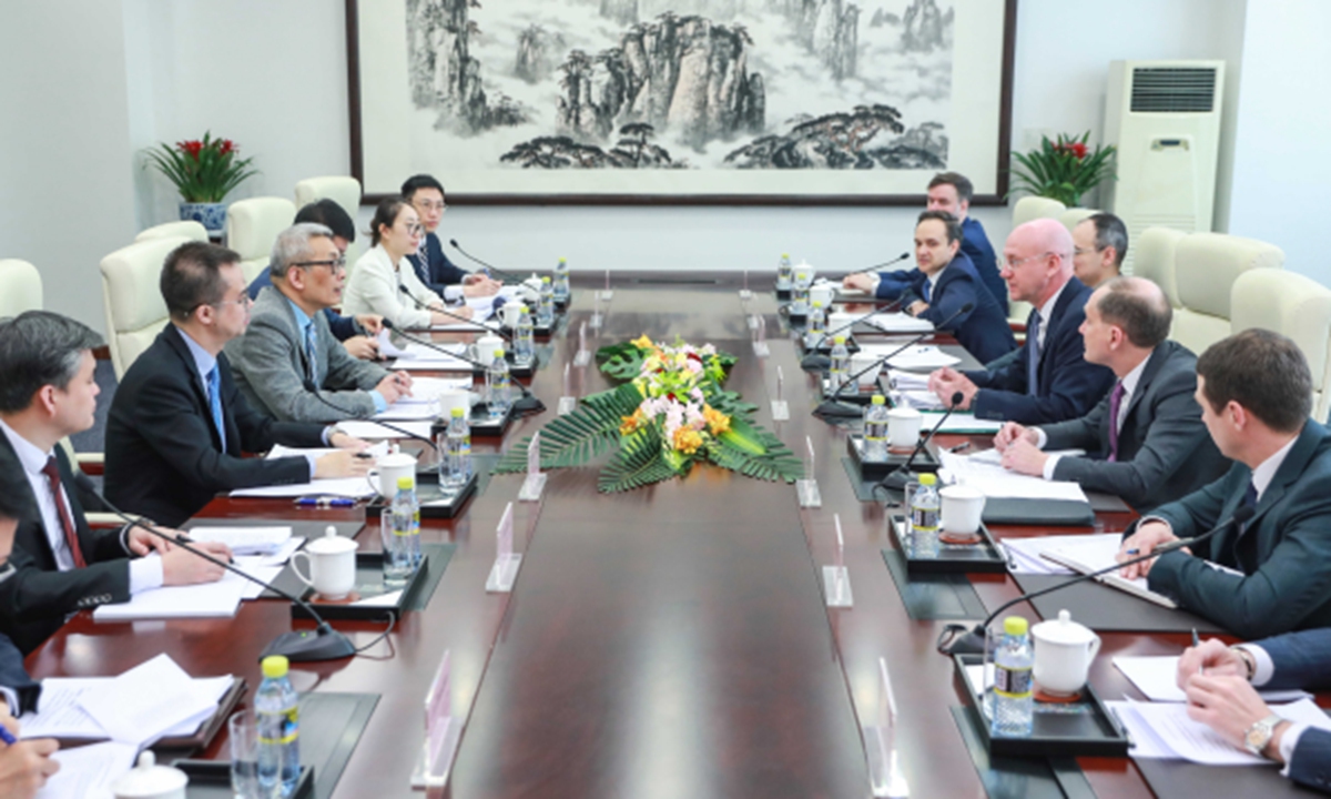 Chinese Assistant Minister of Foreign Affairs Cai Wei holds China-Russia Consultations on the United Nations and Security Council Affairs with Russian Deputy Foreign Minister Alimov Alexander Sergeevitch in Beijing on April 8, 2026. Photo: Chinese Foreign Ministry