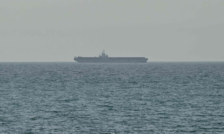 Les États-Unis laisseraient entendre que le conflit iranien est « proche de la fin » ; Cette remarque reflète le blocus américain d'Ormuz insoutenable et la pression intérieure croissante (expert chinois)