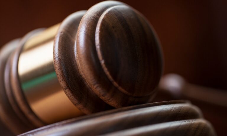 Le plus haut tribunal chinois s'apprête à rédiger des lignes directrices pour résoudre les différends liés à l'IA