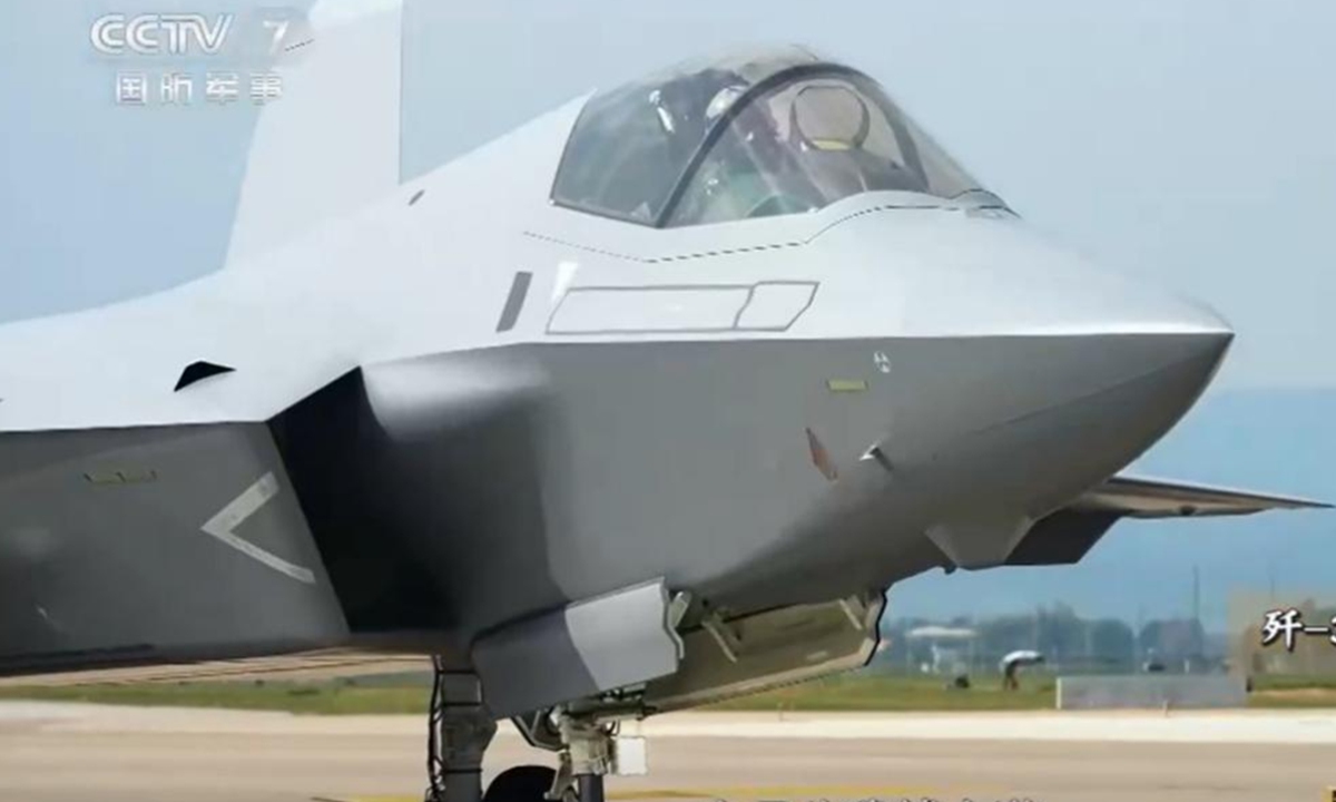 Le programme médiatique d'État confirme le nom de code Yunlong du J-35A de la PLA Air Force, un expert affirme que le nom reflète à la fois les capacités et le symbolisme culturel
